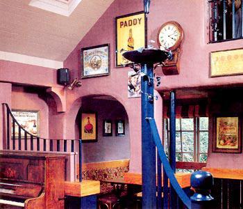 Whitegates Pub & Accommodation Killarney Exterior foto