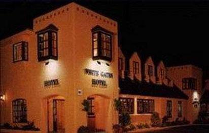 Whitegates Pub & Accommodation Killarney Exterior foto